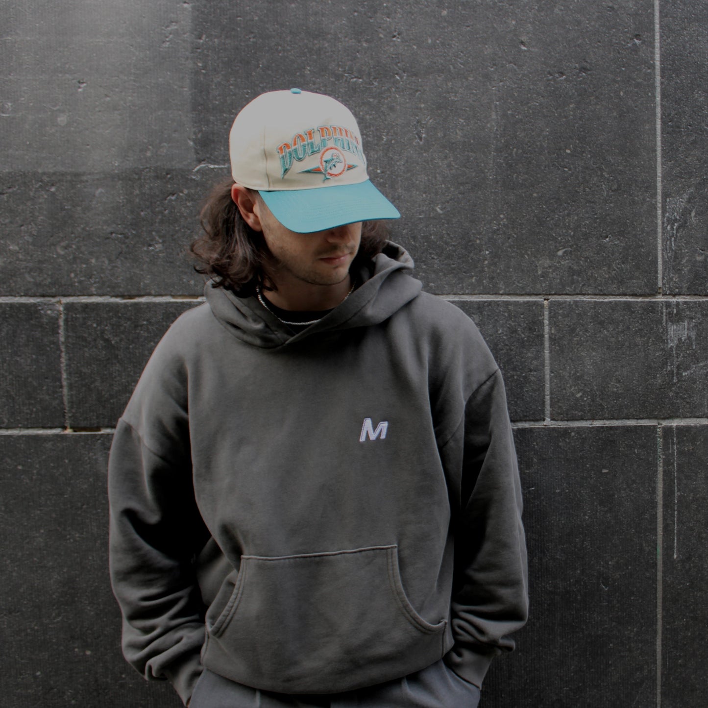 The signature Hoodie - Asphalt (100% organic cotton)